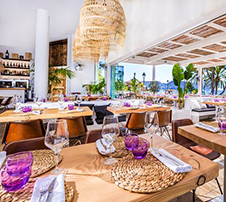 Bar à Nourriture à Moraira Costa Blanca pour Manger Pendant les Vacances