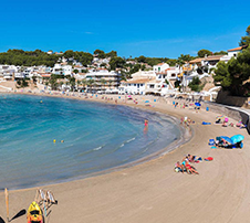 Plage Populaire L'Ampolla Moraira Costa Blanca Près des Appartements de Vacances